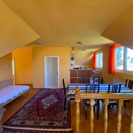 Fuzfa Apartman Joseni  Экстерьер фото