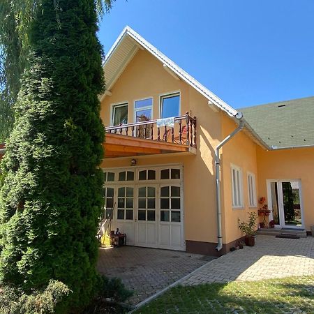Fuzfa Apartman Joseni  Экстерьер фото